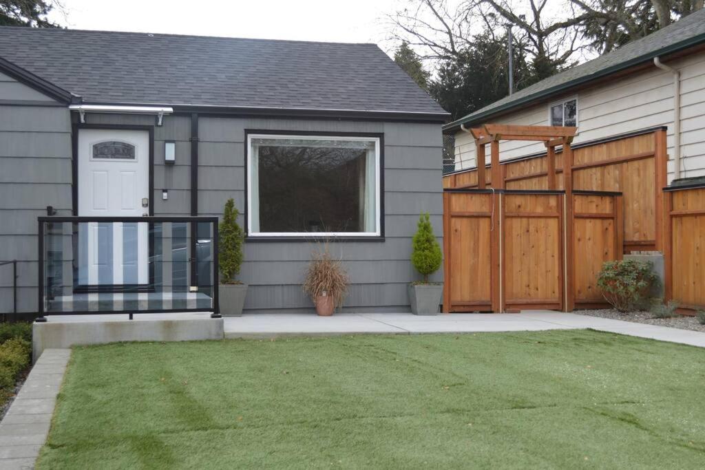 Cozy Crown Hill Carkeek Cottage W/3 Beds, Full Kitchen & Backyard In North Seattle Exterior foto