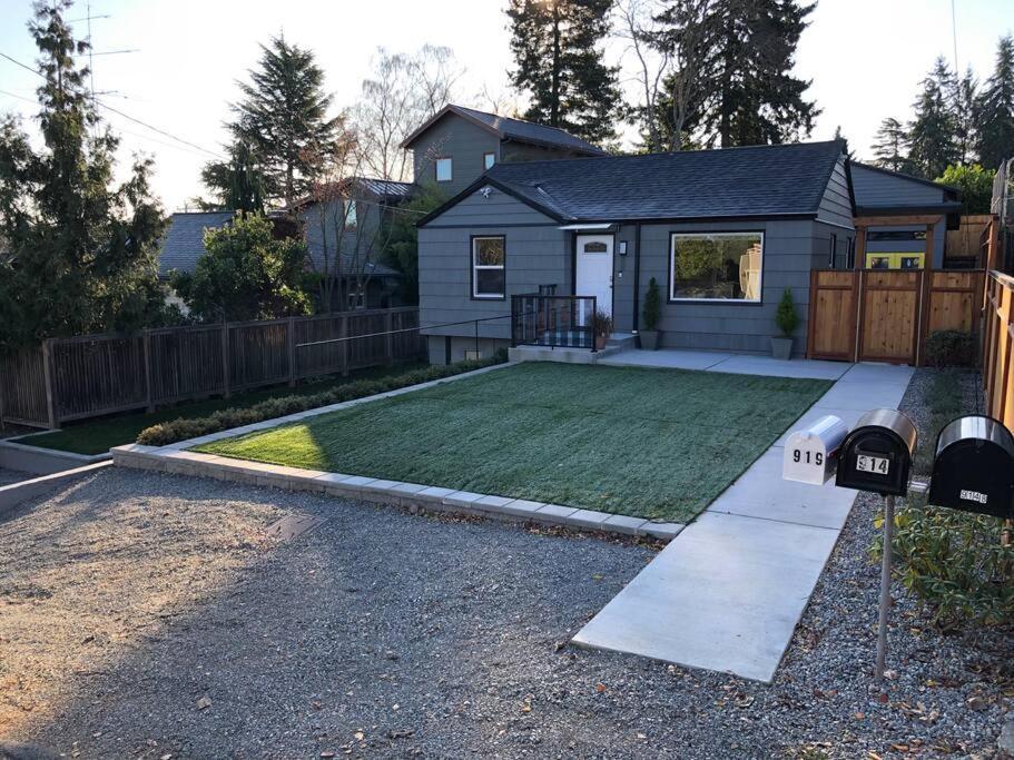 Cozy Crown Hill Carkeek Cottage W/3 Beds, Full Kitchen & Backyard In North Seattle Exterior foto