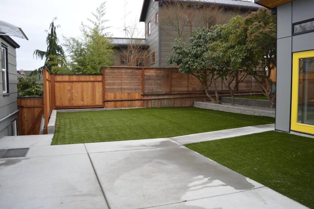 Cozy Crown Hill Carkeek Cottage W/3 Beds, Full Kitchen & Backyard In North Seattle Exterior foto